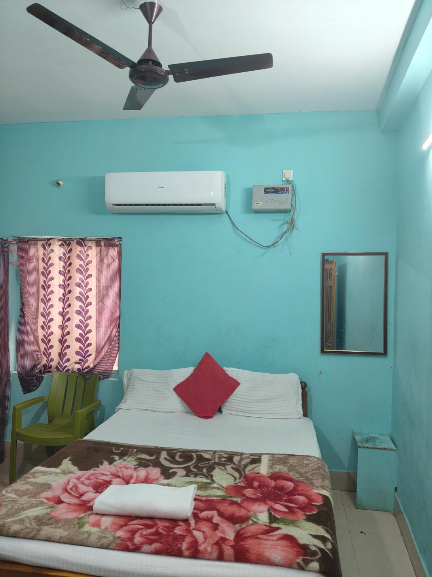 Hotel Nandan Vihar Residency 3*